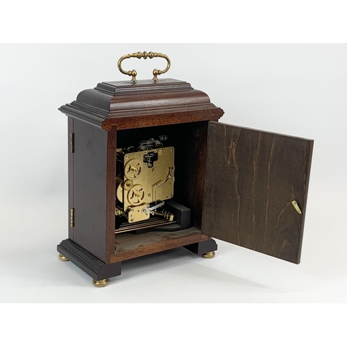 A Comitti London, mahogany mantle clock. 25 x 15 x 37cm