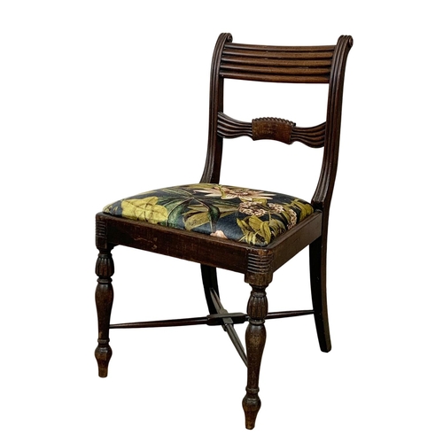 799 - A Regency period early 19th century mahogany side chair. Circa 1820.