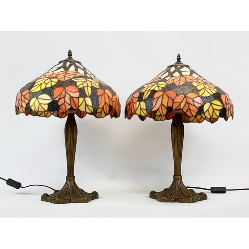 115 - A pair of large Tiffany style table lamps. 40 x 60cm.