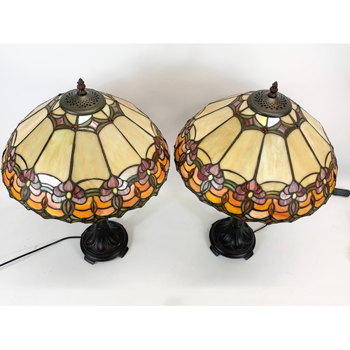 116 - A pair of large Tiffany style table lamps. 41 x 64cm