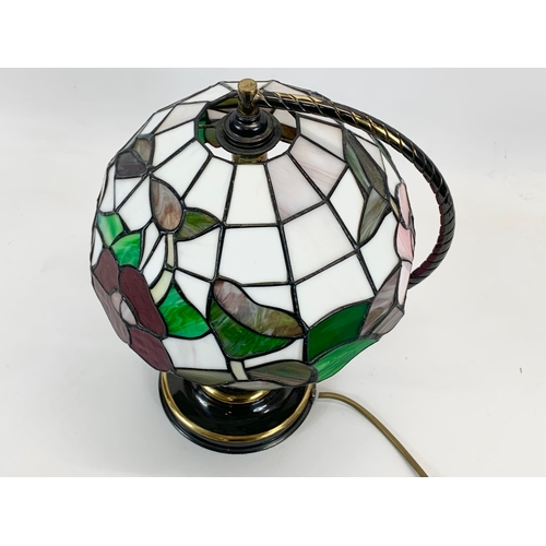 118 - A Tiffany style lamp. 38cm.