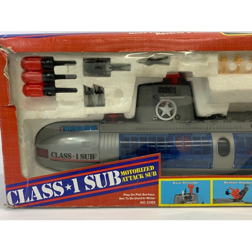 156 - A Class 1 Sub Motorized Attack Submarine, in box. 68cm.