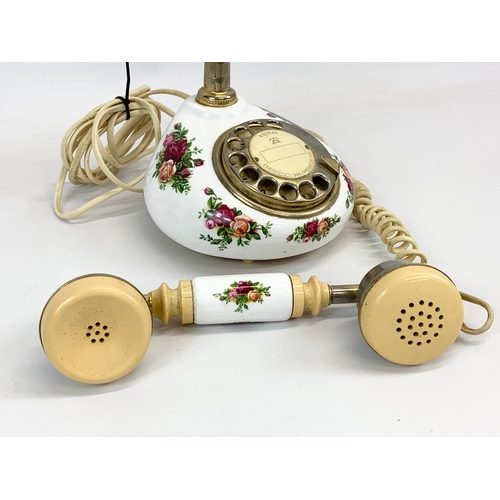 471 - A Royal Albert Old Country Roses telephone.