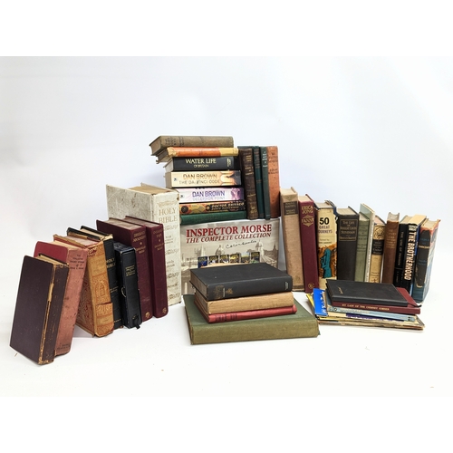 255 - A quantity of various books, including The Complete Collection of Inspector Morse, Douglas Reed, Dan... 