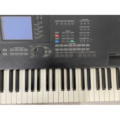 304 - A Gem SK 880 World Keyboard. By General Music. 135cm