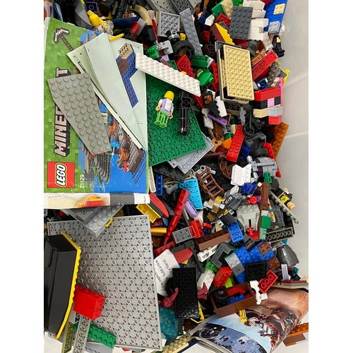 307 - A large collection of LEGO. Box measures 75 x 44 x 33cm