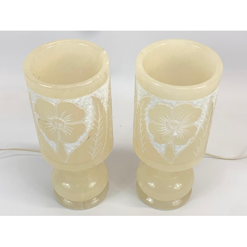 398 - A pair of vintage alabaster table lamps. 25cm