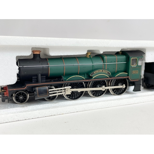 57 - A Hornby Railways G.W.R Hall Class 4-6-0 “Kneller Hall” model train I’m box. OO Gauge Scale Model. 3... 