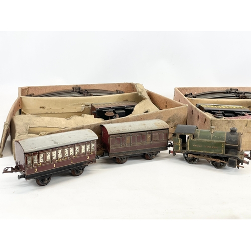 59 - 2 vintage Hornby Train Sets in boxes. Number 101 Tank Passenger Set.