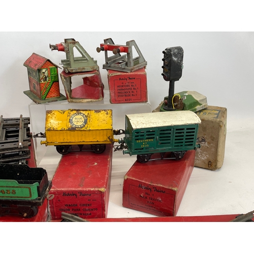 60 - A quantity of vintage Hornby Trains tracks and carriages etc. including a 501 Locomotive, Flat Truck... 