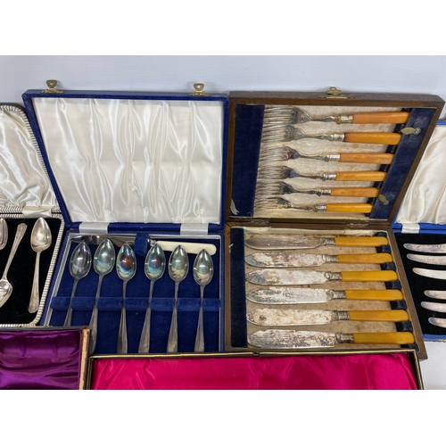 470 - A large quantity of 19th and 20th century silver plated cutlery etc. Some stainless.