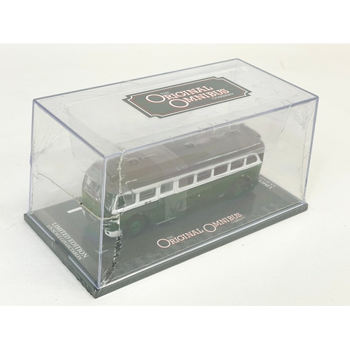 132 - 2 Limited Edition Corgi The Original Omnibus Company model buses. 15cm