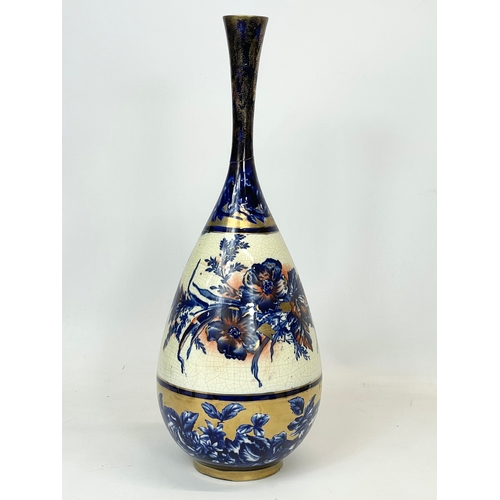 492 - 4 pieces of pottery. Including a large late 19th century Thomas Forester & Sons (TF & SL) vase 1883-... 