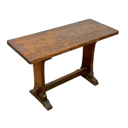 927 - A rare Don “Foxman” Craven oak side / hall table. A former craftsman for Robert “Mouseman” Thompson.... 