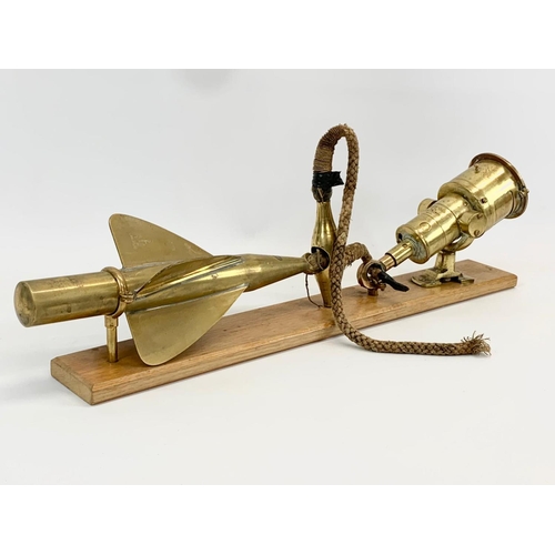 157 - A Walker Cherub Mark II Ships Log and Rotor. Late 19th / early 20th century. 69cm.