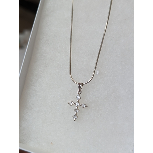 618 - 2 religious silver necklaces