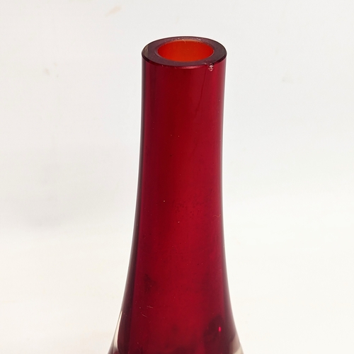 650 - A 1970s Whitefriars ruby red vase, 9571. 20cm