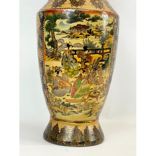 709 - A large Chinese pot. 60cm