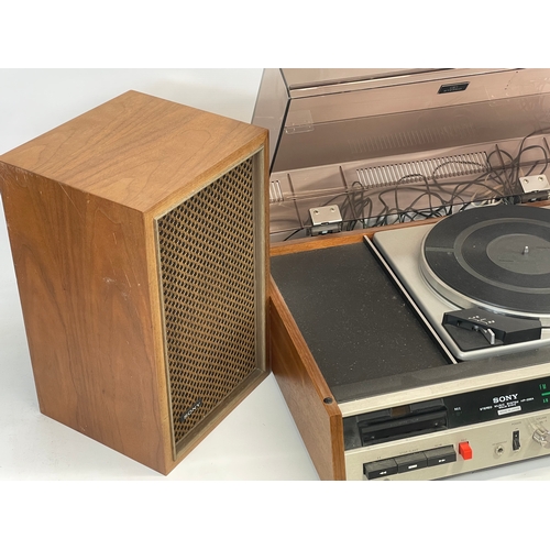 214 - A vintage teak Sony Stereo Music System. HP-239 A. Serial 68769. Mid Century. Made in Tokyo, Japan. ... 