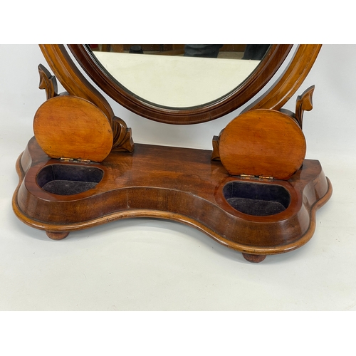 224 - A large Victorian mahogany dressing mirror. 64 x 74.5cm