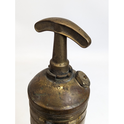 251 - A 1964 Angus Carbon Tetrachloride Fire Extinguisher. 35.5cm