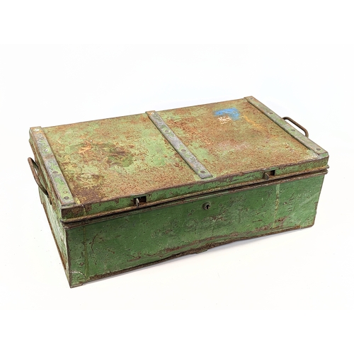 254 - A World's War II, 1941, Uttley Ingham & Co. LTD. metal military box. 68x35.5x20.5cm