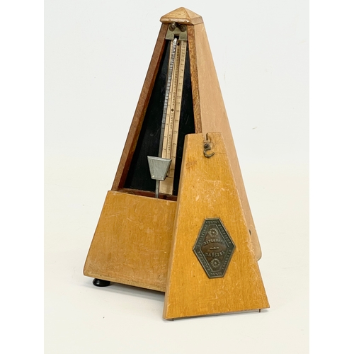 269 - A vintage Maelzel Metronome