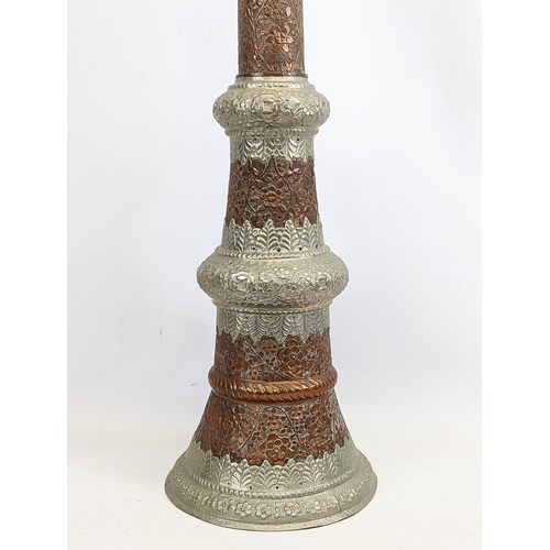 277 - A vintage Tibetan temple extending horn, or 