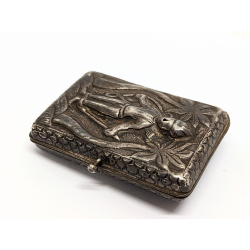 610 - An Indian / Burmese case, possibly silver. 6x8cm