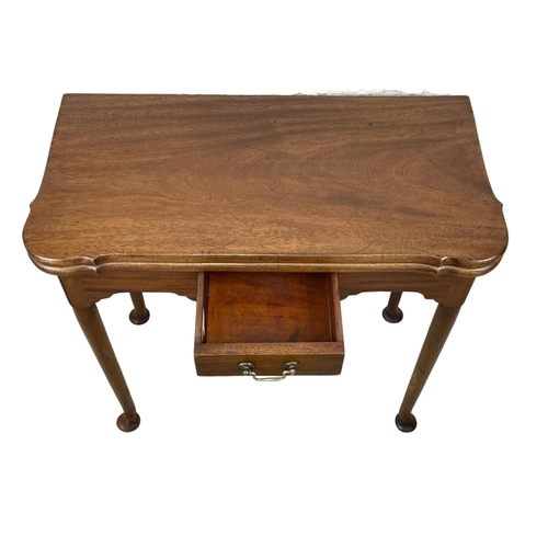 802 - A late 19th century George II style mahogany turnover games table. Circa 1880. 75 x 36.5 x 73.5cm