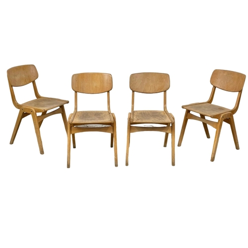 954 - A set of 4 vintage stacking chairs.