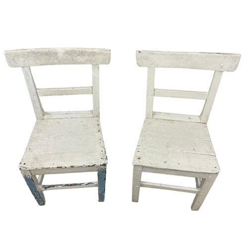 956 - A pair late Georgian chairs. Circa 1830-1840