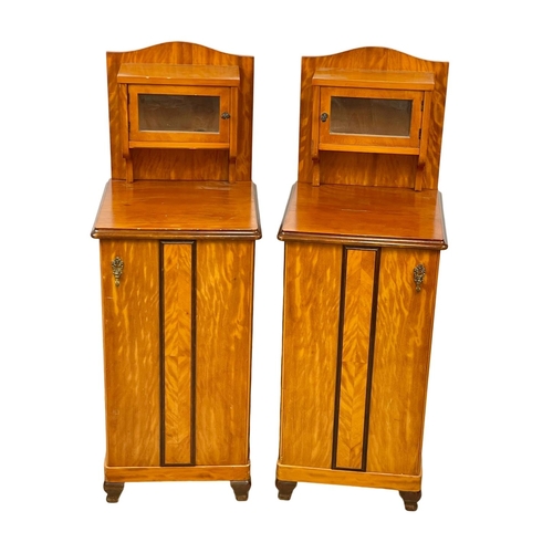 856 - A pair of Art Deco style bedside cupboards. 40 x 39 x 112.5cm