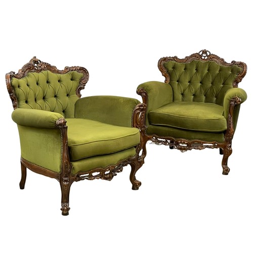 968 - A pair of vintage ornate Italian carved button back armchairs. 90 x 68 x 94.5cm