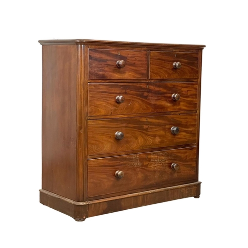 884 - A large Victorian mahogany chest of drawers. Circa 1860’s-70’s. 121.5 x 52 x 122cm