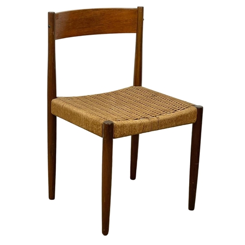 889 - A set of 4 excellent quality Danish Frem Rojle Mid Century teak chairs, designed by Poul M Volther. ... 