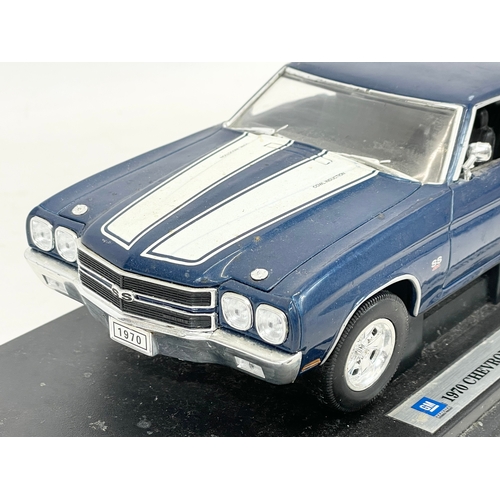 132 - A good quality 1970 Chevrolet Chevelle SS 454 model car. Welly. GM Official Licensed Product. 33cm