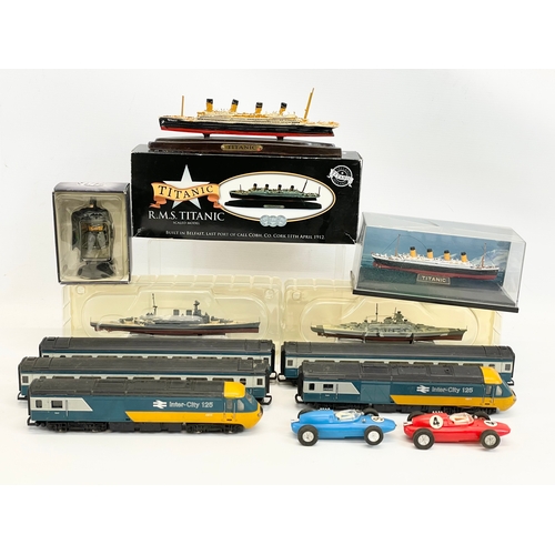 160 - A quantity of models etc. including Hornby Railways Inter-City train, 2 Lotus cars, 2 Titanic models... 