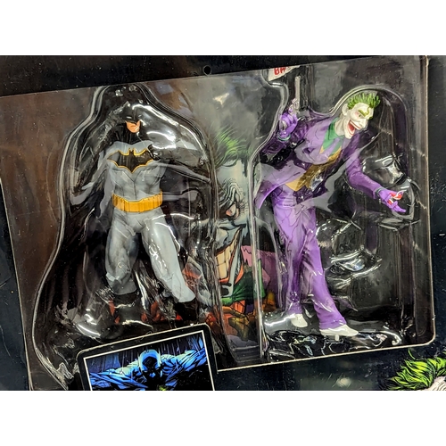 132 - A collectable DC special edition collector's guide with Batman and the Joker: Best of Enemies