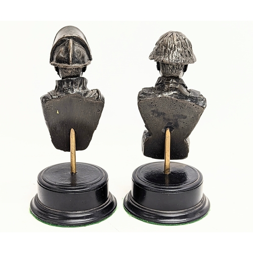 203 - A pair of resin busts of soldier and fireman. 20cm