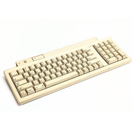 171 - A 1991 Apple Macintosh Classic computer, model M0420, Apple Keyboard II model M0487, Apple Desktop B... 