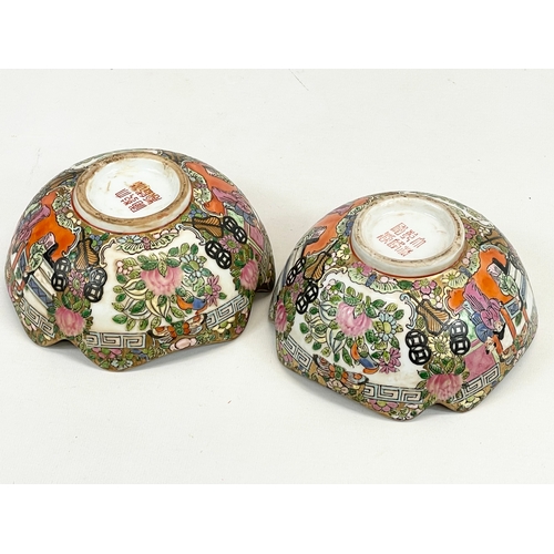 514 - A pair of early 20th century Chinese pottery bowls. 15 x 6.5cm