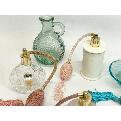 584 - Vintage perfume bottles.