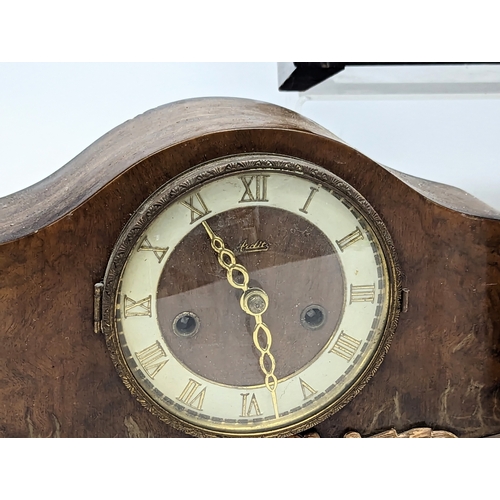 384 - 5 vintage mantle clock