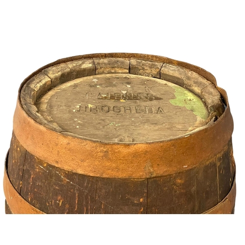 101H - A rare C.B & D Breweries LTD Drogheda barrel. Cairnes Drogheda Brewery. With bronze bung hole ring. ... 