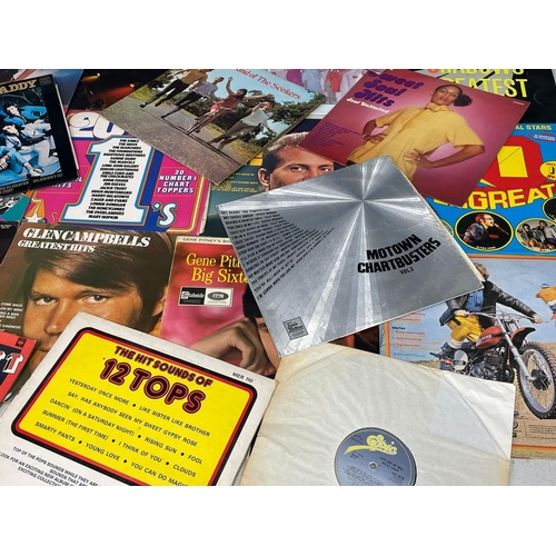 190M - A collection of LP, vinyl records. Meatloaf, Rod Stewart, Barry Manilow, Neil Diamond, Charley Pride... 