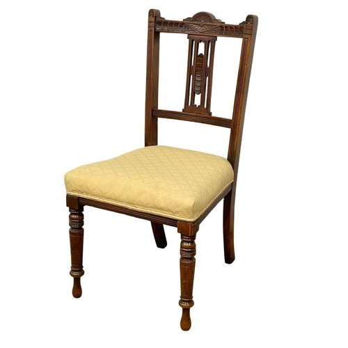 302 - 3 mahogany chairs. Including a good quality George IV Bar Back side chair, circa 1820, a George III ... 