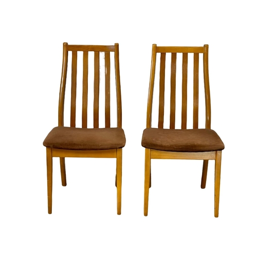 896 - A set of 4 Mid Century dining chairs, by Statesroom.