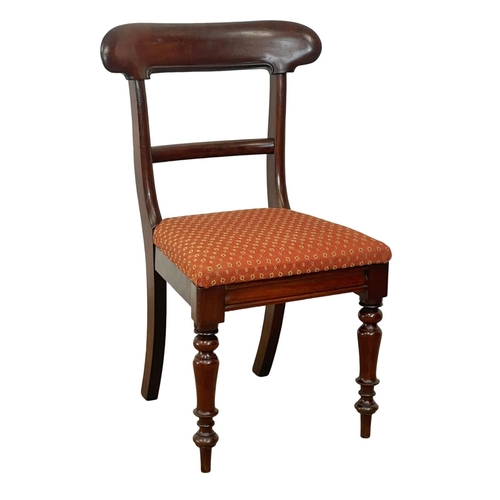 918 - A set of 6 Victorian mahogany Bar Back dining chairs. Circa 1870.