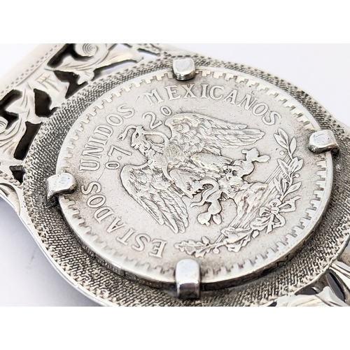 602 - Estados Unidos Mexicanos coin in silver money clip.